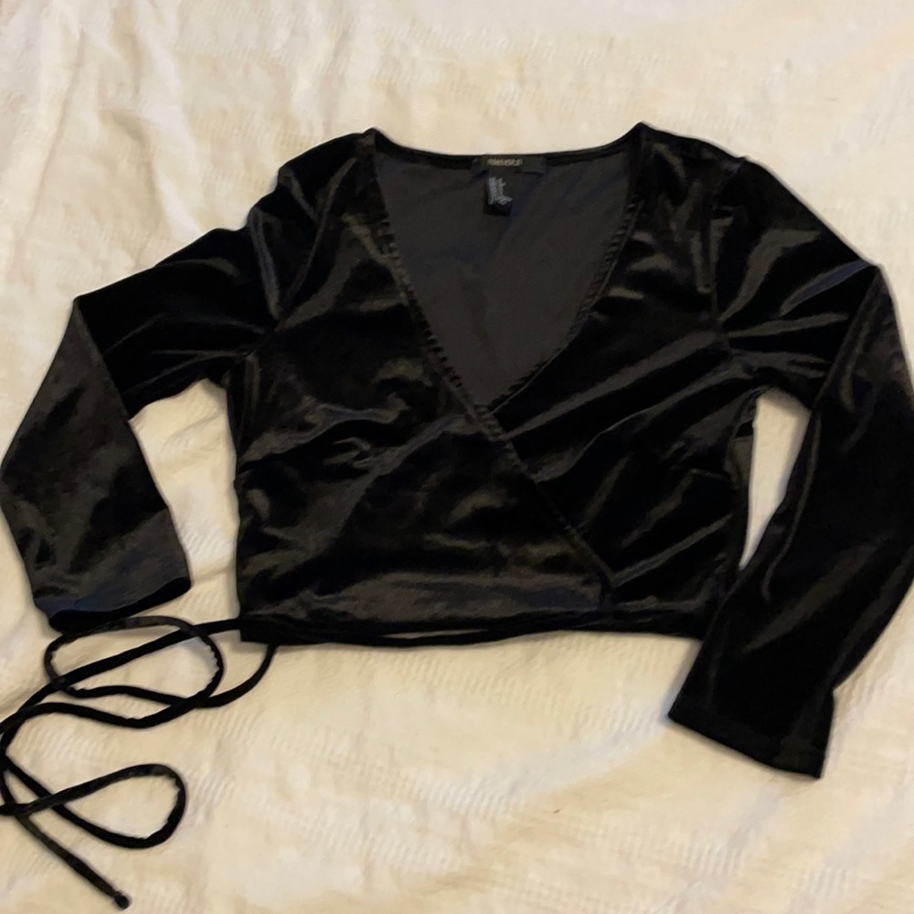 Black wrap shirt. Small